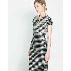 Black and white houndstooth dress